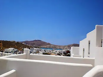 Haroula Νάουσα